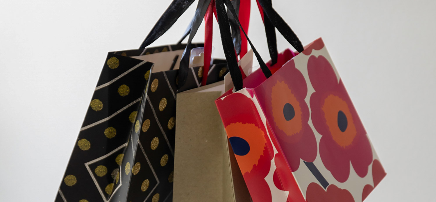 Gifts and social expectations